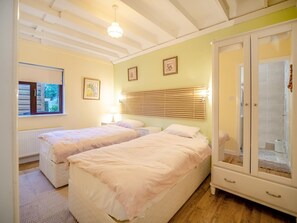 Free WiFi, bed sheets - 1 Bed in Rosslare (oc-ii15905) (Ballybrittas)