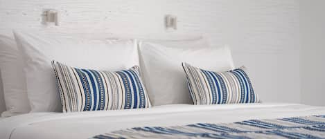 Deluxe Suite | Egyptian cotton sheets, premium bedding, down duvets, memory-foam beds
