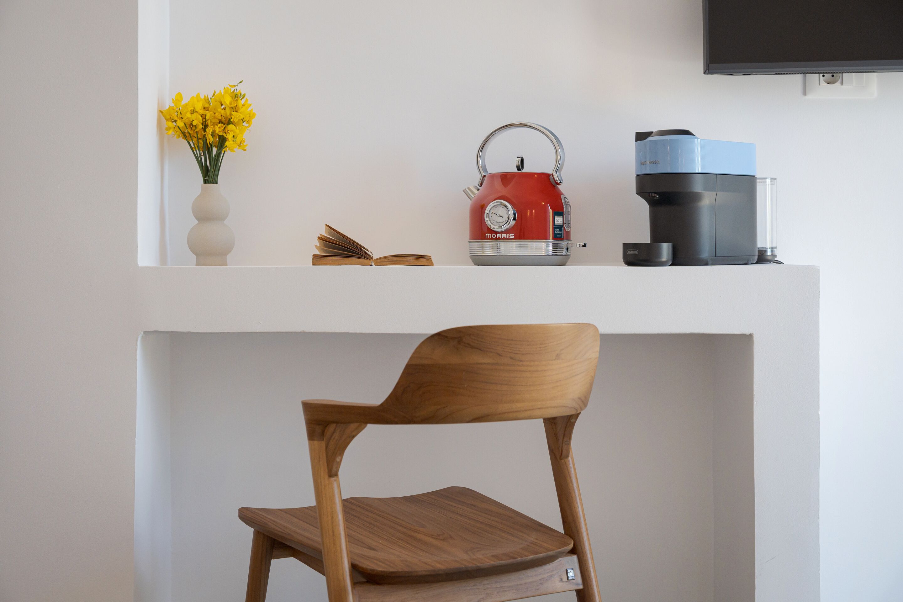 Habitación triple, balcón | Sábanas de algodón egipcio y ropa de cama de alta calidad