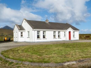 Exterior - 3 Bed in Achill Island (oc-ii06848) (Doogort)