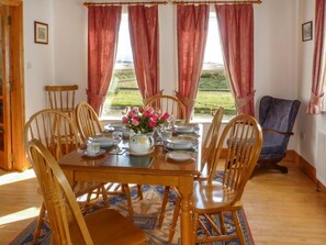 Dining - 3 Bed in Achill Island (oc-ii06848) (Doogort)