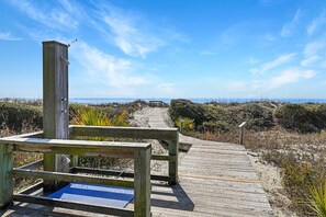 Property grounds - Kiawah Exclusives | 3560 Seascape Oceanfront (Kiawah Island)