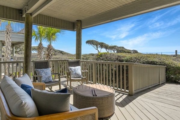 Terrace/patio - Kiawah Exclusives | 3560 Seascape Oceanfront (Kiawah Island)