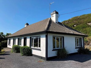 Exterior - 5 Bed in Clifden (oc-ii05854) (Leagun)