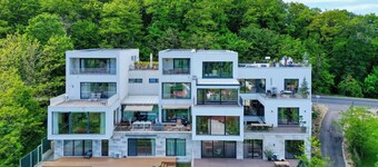 Imperia Luxury Vila