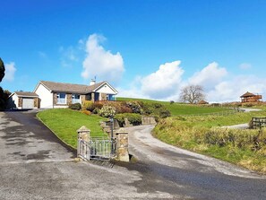 Exterior - 3 Bed in Rosscarbery (oc-ii16117) (Rosscarbery)