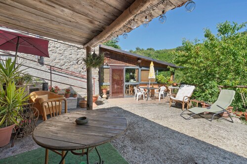 Holiday Home 'La Casa Di Pietra - Maissana' with Mountain View, Private Terrace and Private Garden