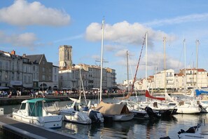 Marina - T3 cosy au calme | Centre bien-être & piscine (Lagord)