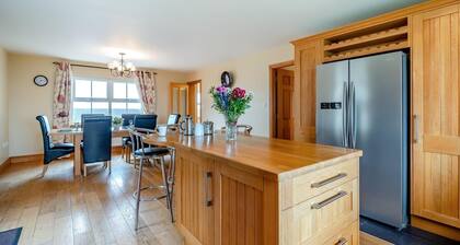 4 Bed in Schull (oc-ii09887)