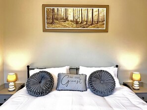 Travel cot, free WiFi, bed sheets - 2 Bed in Glenbeigh (oc-ii09122) (Dooks)