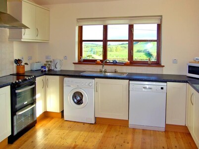 3 Bed in Castleblaney (oc-ii05486)