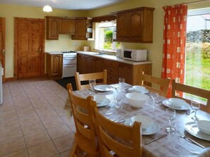 Dining - 3 Bed in Dingle (oc-ii00613) (Feohanagh)