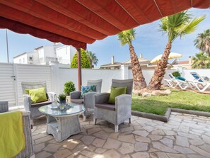 Terrace/patio - Estrella II by Interhome (Deltebre)