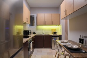 Private kitchen - Subtle 3 bed Luxury with a View (Paleo Faliro)
