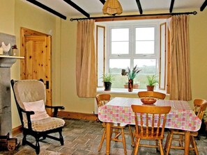 Dining - 2 Bed in Pettigo (oc-ii07924) (Tieveboy)