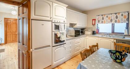3 Bed in Dingle (oc-ii05995)