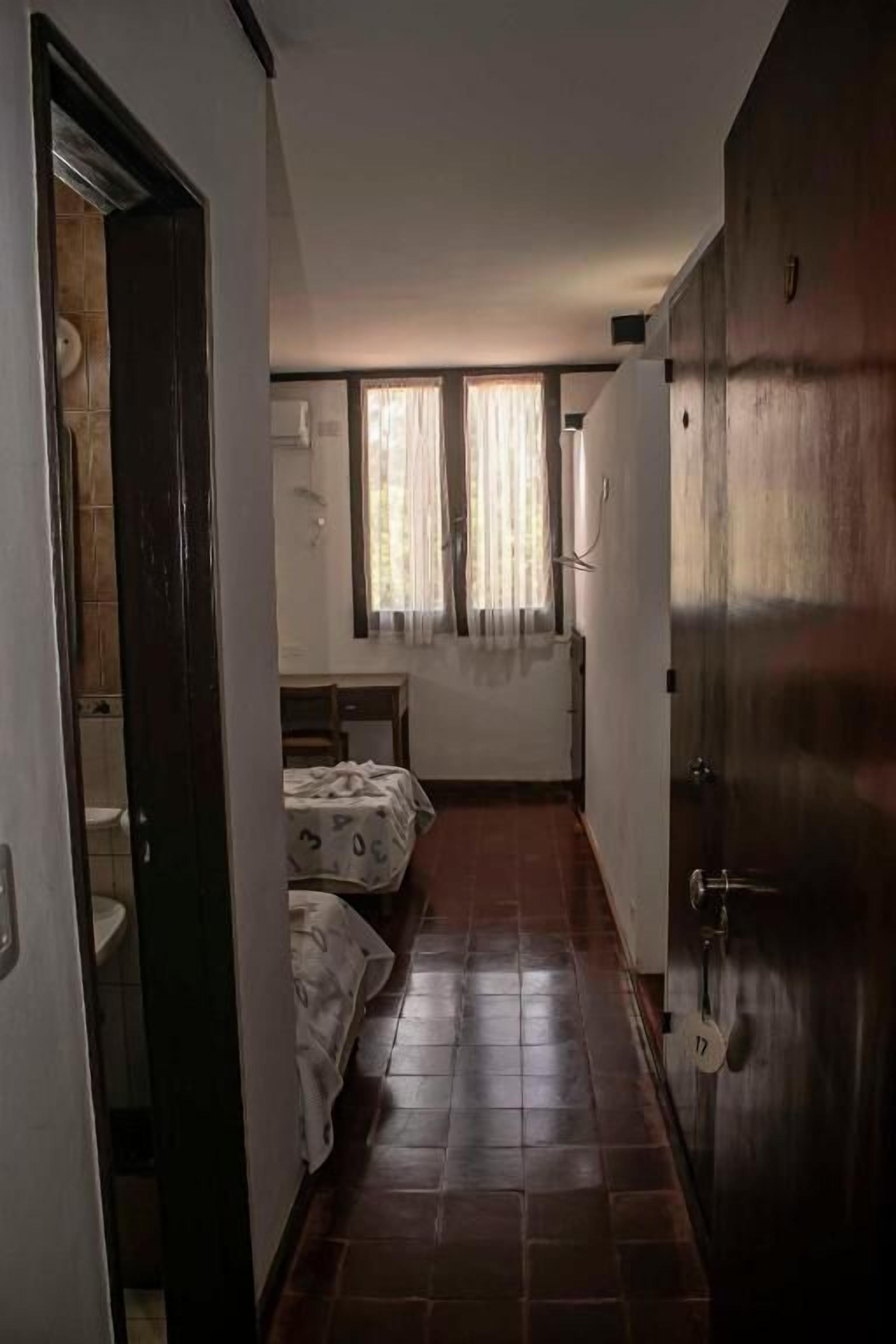 Phòng 2 giường đơn phong cách cổ điển, quang cảnh vườn