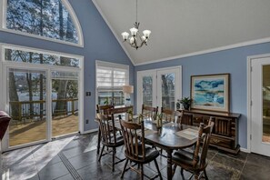 Dining - Lakefront Retreat | Dock + Sunset Views (Prosperity)