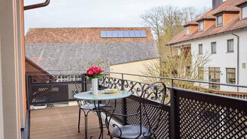 Quarto triplo superior | Opções para refeição ao ar livre