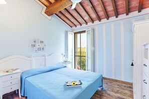 House, 2 Bedrooms, Smoking, Private Pool - Wonderful Family Suite in Tuscany Near Pisa and Florence - 2 Bedrooms 4 PL (Palaia)