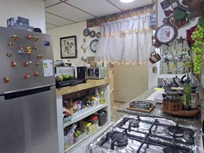 Room, 1 Bedroom | Interior