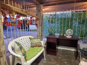 Balcony - Marina Serenity Room (Las Mañanitas)