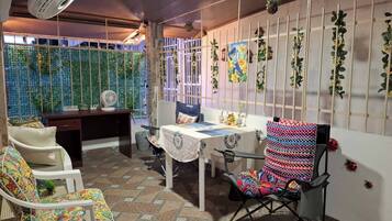 Room, 1 Bedroom | Interior