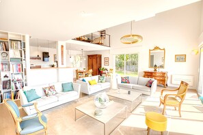 Lobby - FRGK *Villa Orangeraie* (Orangery Villa) (Mougins)