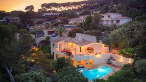 Unclassified image, 3 of 59, button - Four-bedroom home in France, Vallauris (Vallauris)