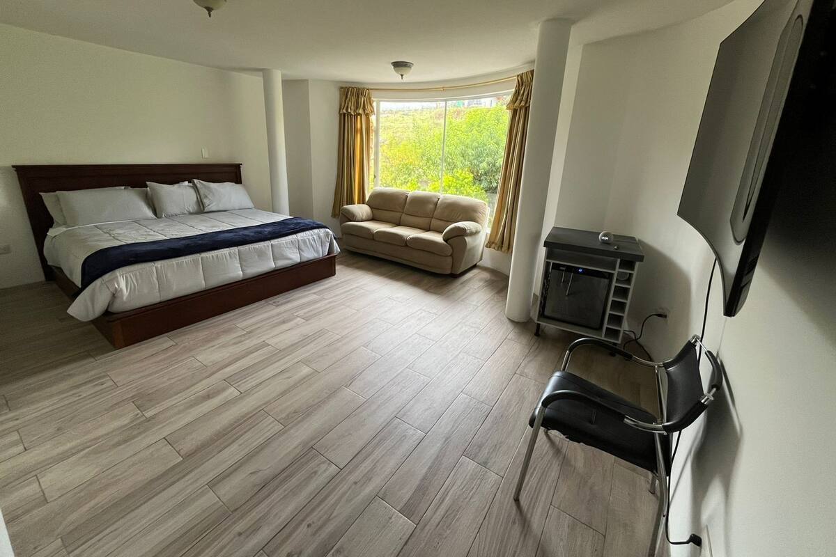 Deluxe Double Room, Private Bathroom, Garden View