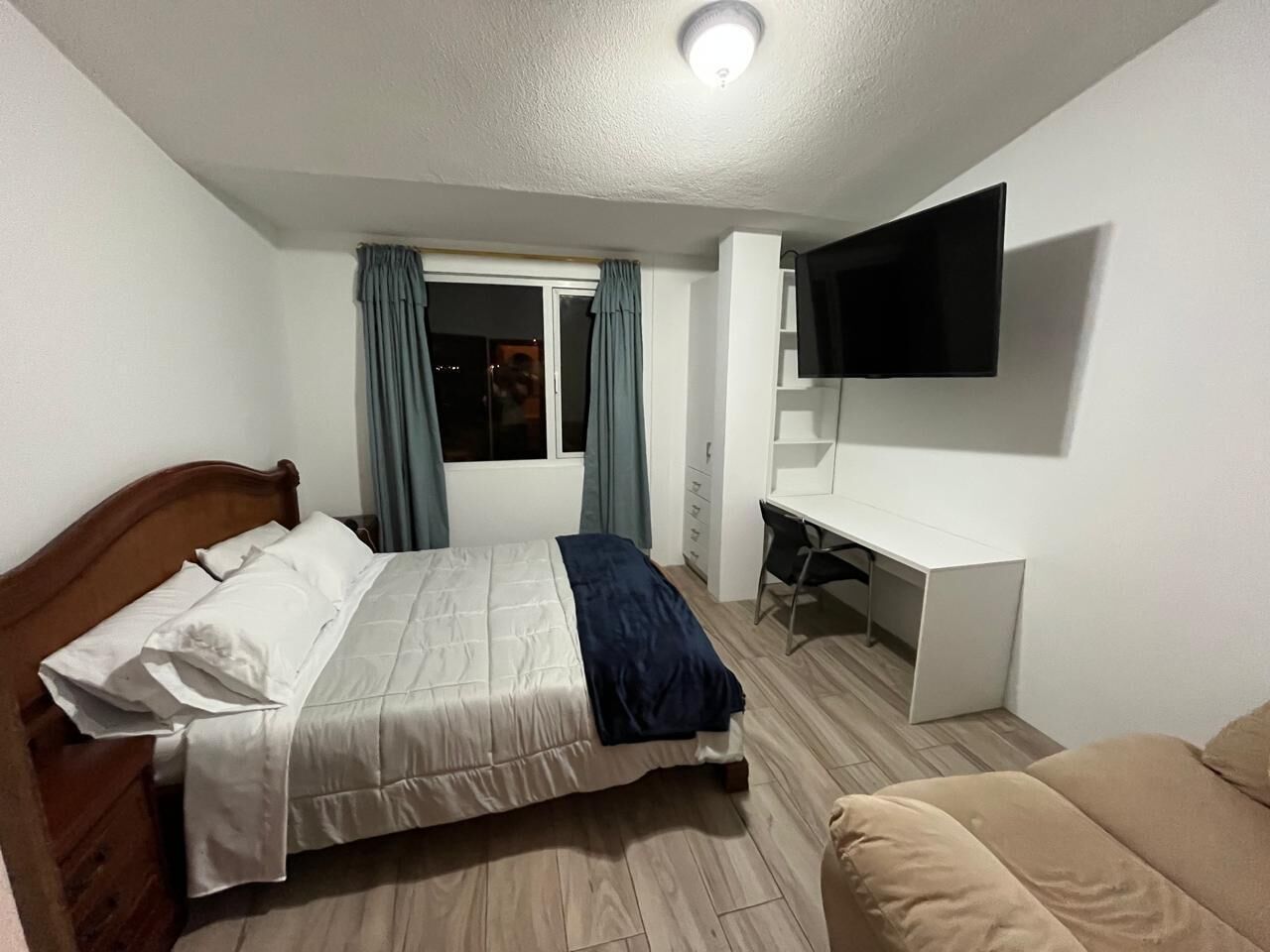 Chambre Double Confort, salle de bains privée, vue montagne