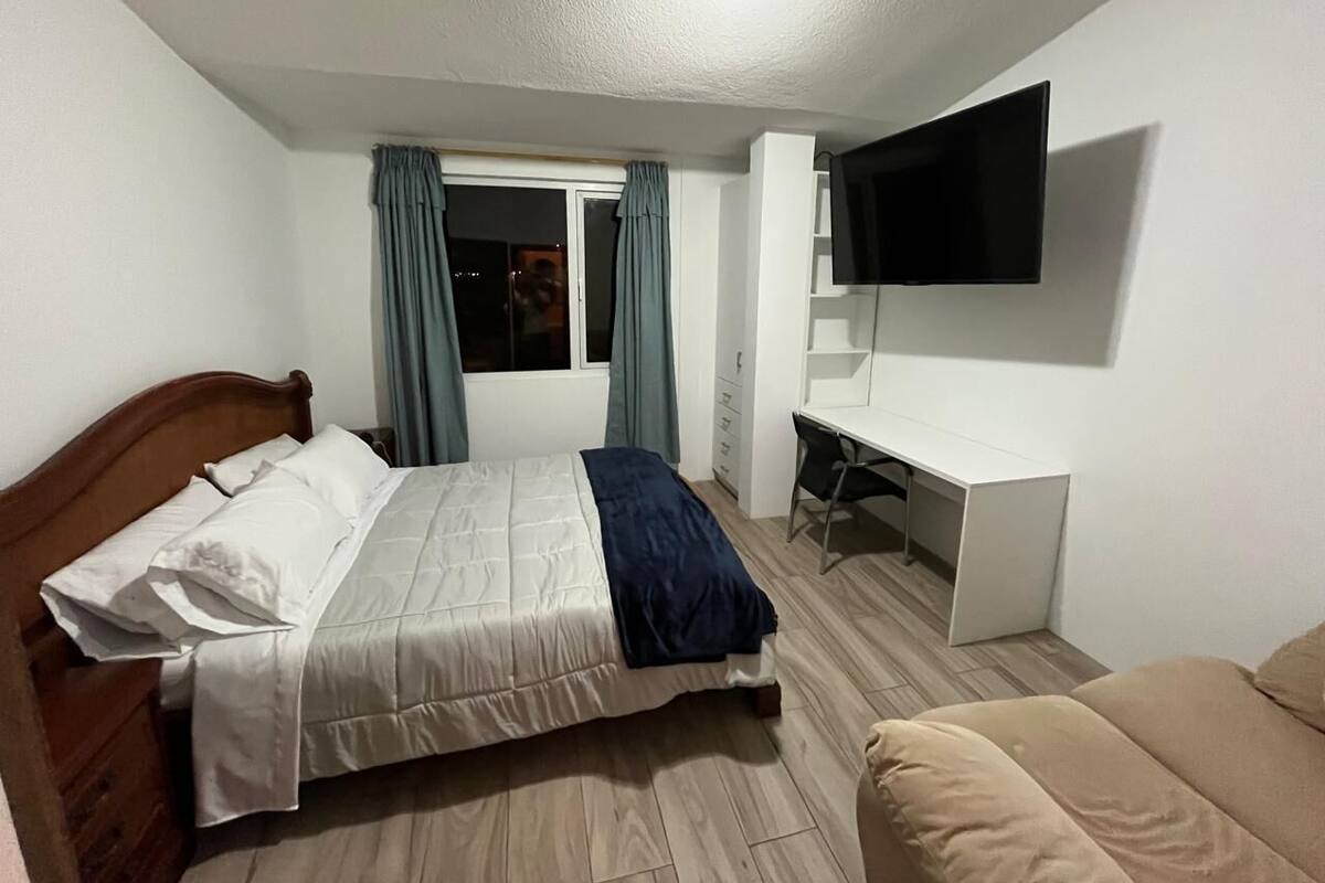 Chambre Double Confort, salle de bains privée, vue montagne