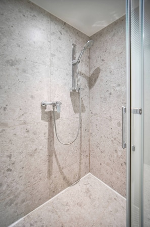 Dusche, Handtücher