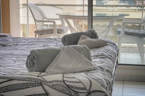 1 bedroom, iron/ironing board, free WiFi, bed sheets - FRGK Gallieni Quiet terrace (Cannes)