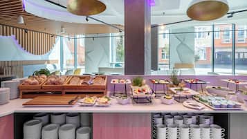 Daily buffet breakfast for a fee