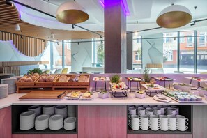 Daily buffet breakfast for a fee - Prize By Radisson, Gdansk (Gdansk)