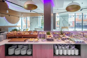 Daily buffet breakfast for a fee
