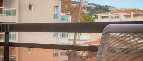 住宿地面