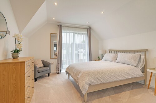 HH 120m2 | Fast wi-fi | Work | Holiday |BBQ | Pet