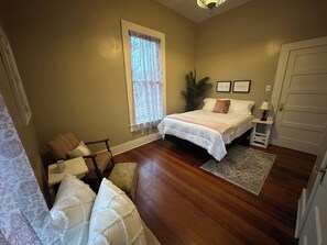 3 bedrooms, WiFi, bed sheets