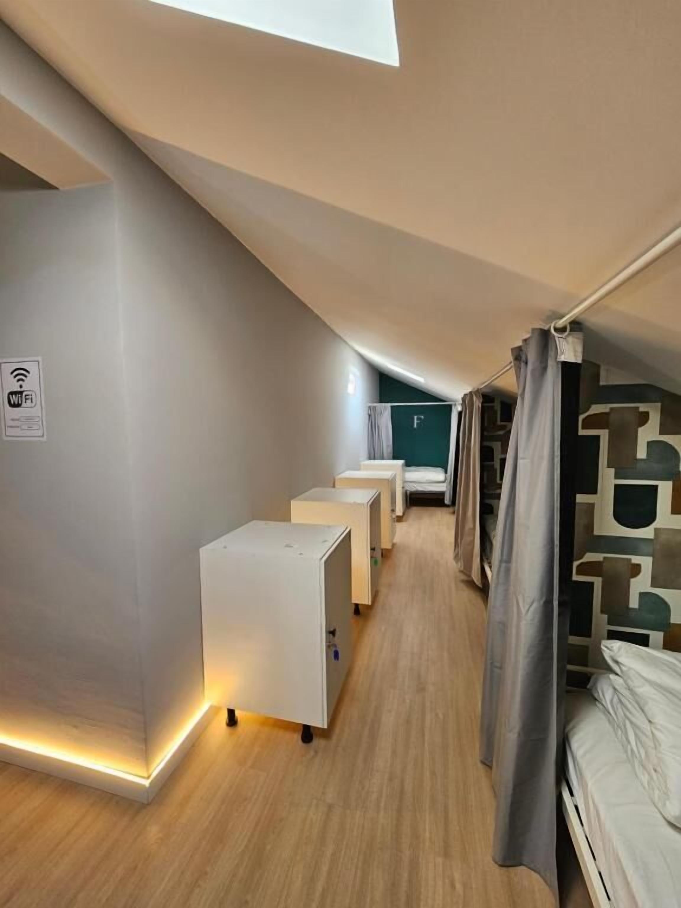 Dormitorio compartido básico, dormitorio mixto, para no fumadores, aire acondicionado
