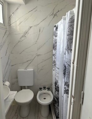 Savon, papier de toilette