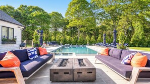A heated pool - Amazing Sagaponack Estate Minutes to Gibson Beach and Wolffer Estate... (Sagaponack)