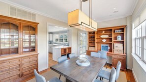 Dining - Westhampton Estate minutes from the beach, private pool, tennis, private... (Westhampton Beach)