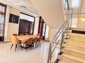 Dining - Mu Rugo by Iwacu Stays (Kigali)