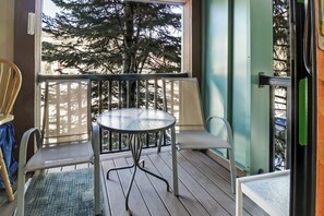 Interior - Ski in Ski out, Hot Tub, Perfect Mountain Getaway FP219 (Copper Mountain)