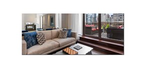 Living area - Luxe 1bd condo at Midtown 45, king bed, full ktc  amazing city views from lounge (New York)