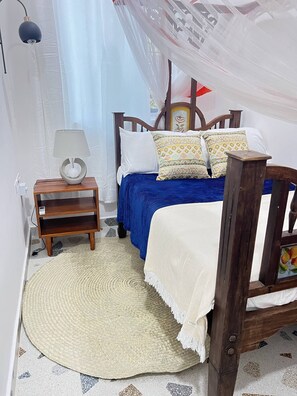 1 bedroom, iron/ironing board, WiFi, bed sheets - Cozy 1-bedroom apartment in wonderful Paje with AC (Paje)