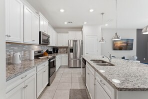 Private kitchen - 5BR Home w/ Private Pool at Windsor Island (Davenport)