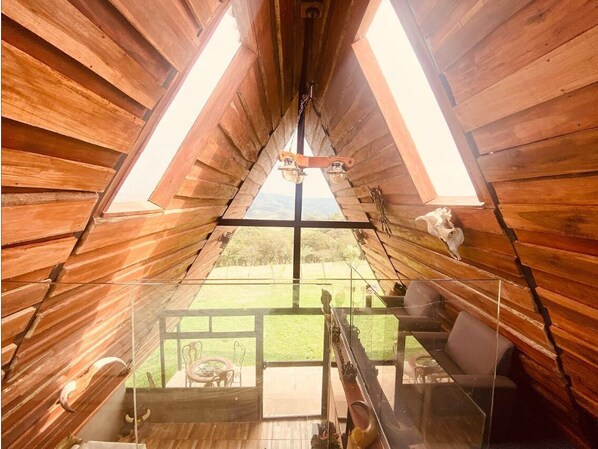 Interior - Valhalla cabin with jacuzzi, fireplace and mountain view (Angeles Sur)